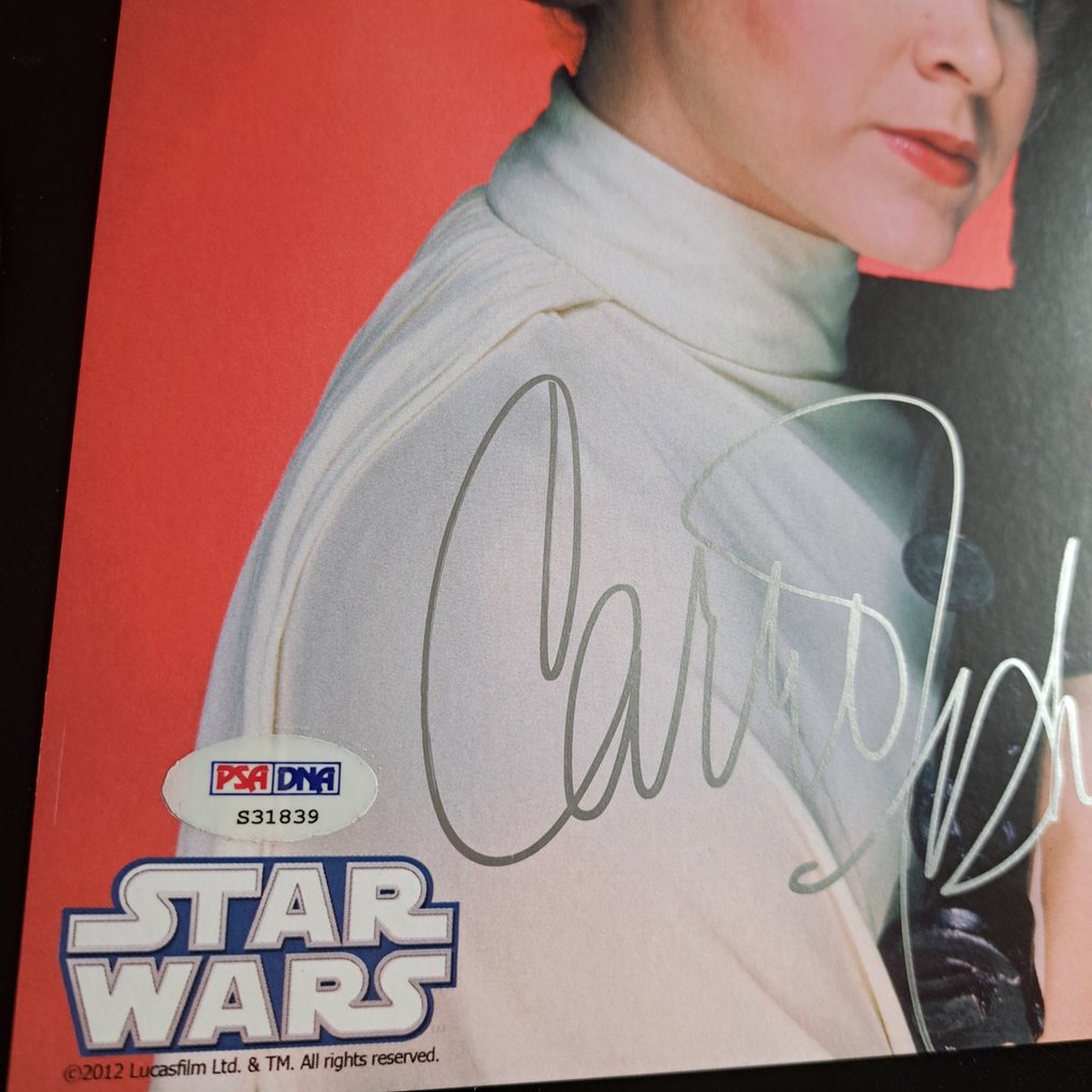 Star Wars Episode IV: A New Hope - Signed 8x10" Photo by Carrie Fisher (+) as Princess Leia - with PSA DNA Coa - Official Pix #3.1