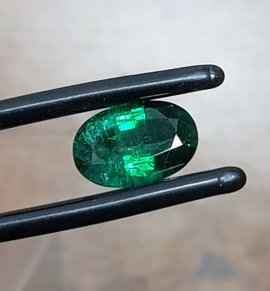 1 pcs  Verde Smeraldo  - 8.74 ct #1.2