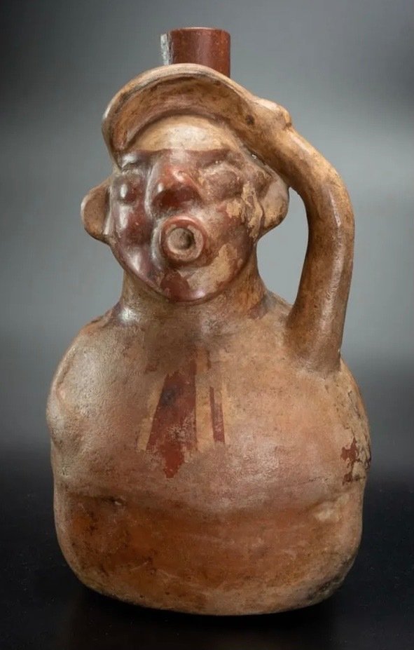 Moche vessel of  a whistling man - Peru - With export license - Ex Kate Kemper collection Pottery Figure #1.2