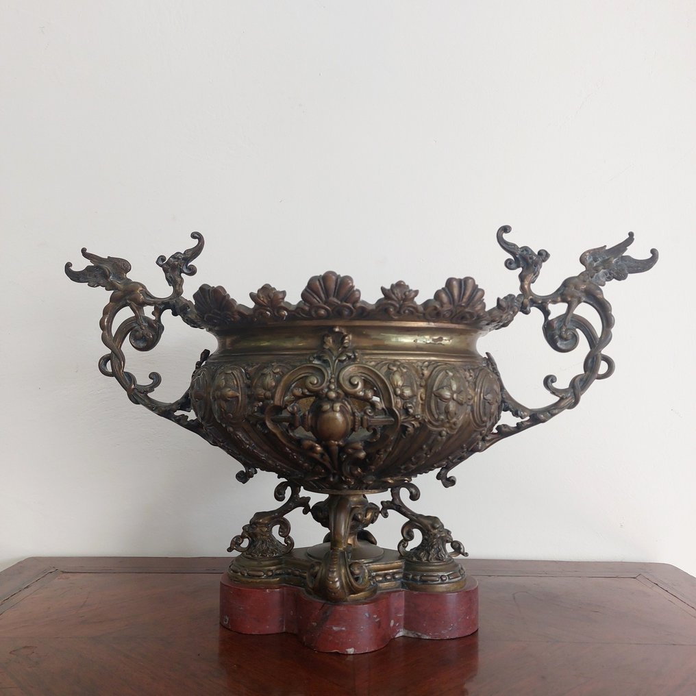 Bordopsats - 19. århundrede bronze midtpunkt - Patineret bronze #1.2
