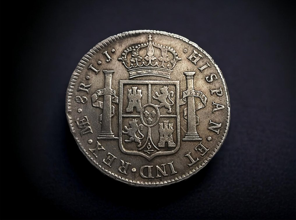 Spanien. Carlos IV (1788-1808). 8 Reales 1790 Lima  IJ. Busto de Carlos III. Ordinal IV #2.1