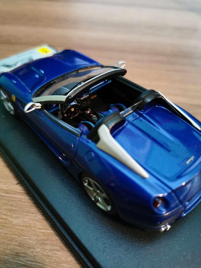 Look Smart 1:43 - Σπορ αυτοκίνητο μοντελισμού - Ferrari SA Aperta #3.2