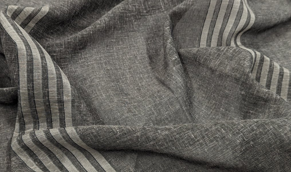 	 Fantastico tendaggio in  misto lino by Mario Cavelli   - 570 x 300 cm - - Textil #3.1