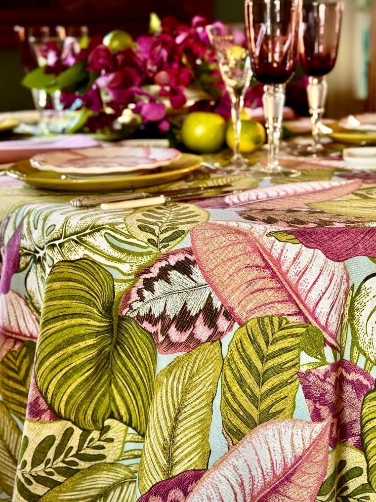 Nappe avec un imprimé fleurs aux couleurs intenses pour tables larges. - Nappe  - 270 cm - 180 cm #1.0