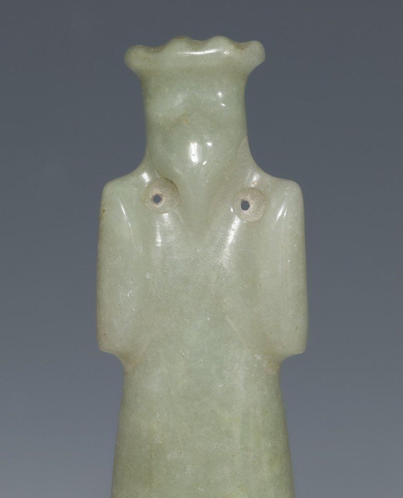 Precolombiano. Nicoya Amuleto aviario di giadeite / Dio dell'ascia Celt. Con licenza di importazione spagnola. Amulet #1.2