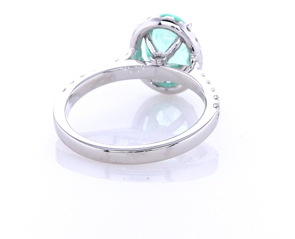 2.26 Tcw Emerald & Diamonds ring - Ring Hvidguld Smaragd - Diamant #3.2