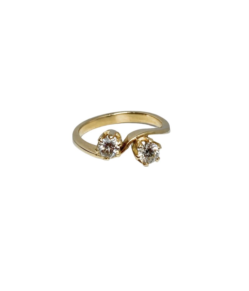 Ring - 18 kt Gult guld -  0.56ct. tw. Diamant (Natural)  #1.0