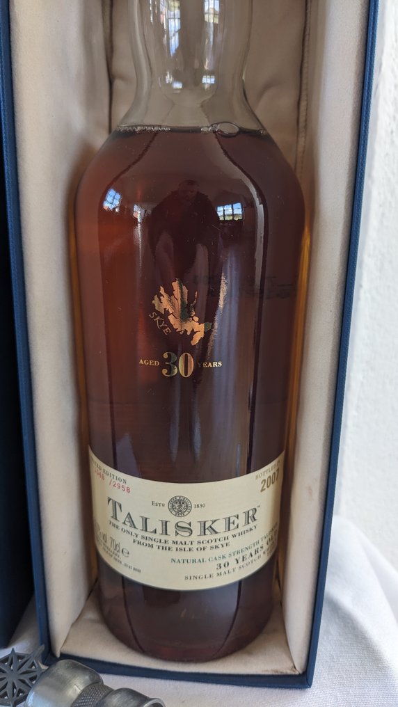 Talisker 30 years old - Original bottling  - b. 2007  - 70 cl #2.1