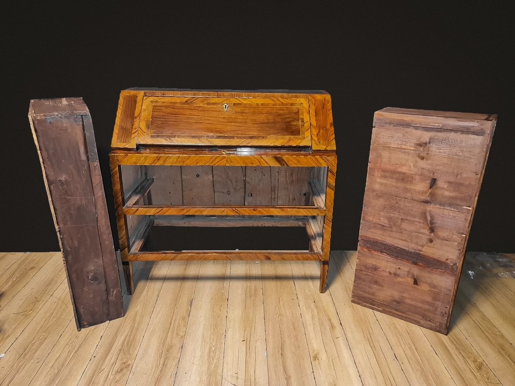 Cabinet - Wood #2.1