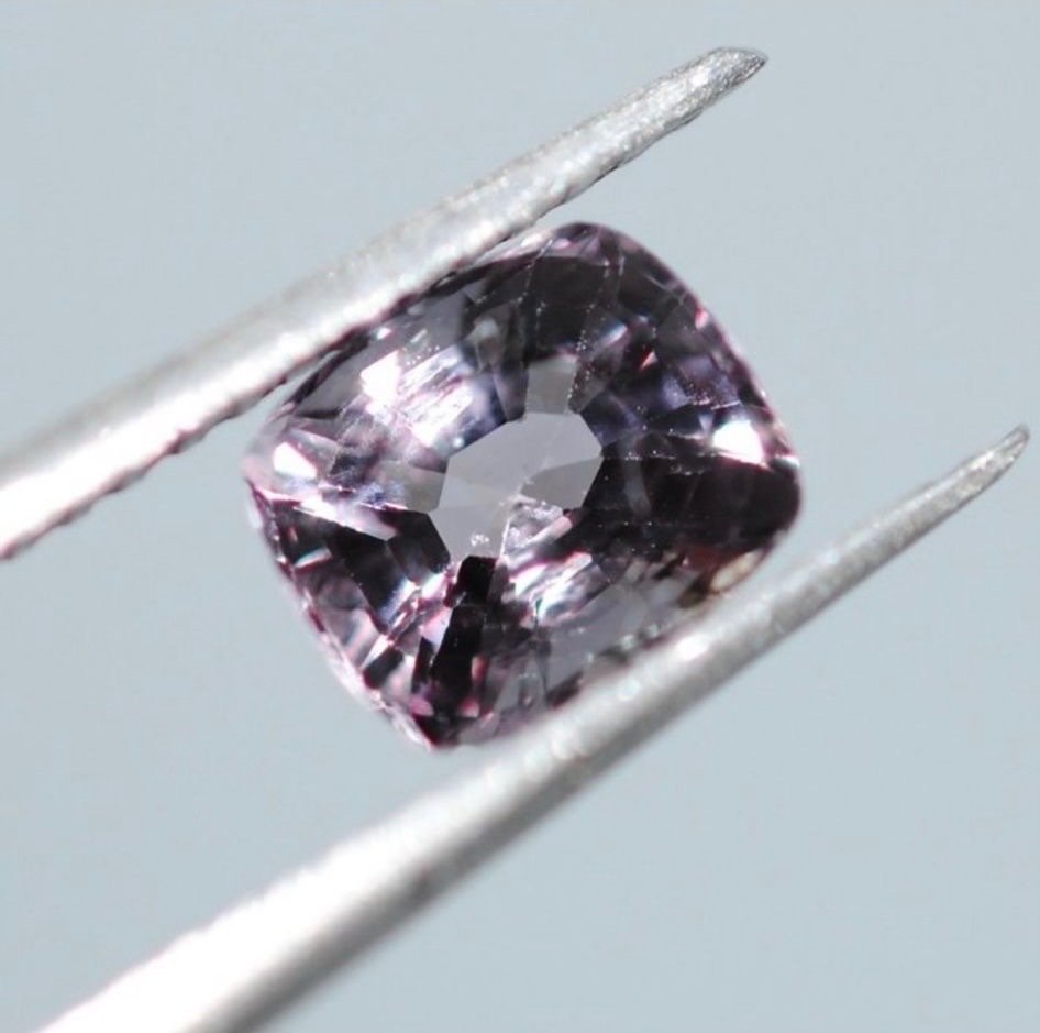 1 pcs  粉色 尖晶石  - 1.09 ct - 国际宝石研究院（IGI） #1.1