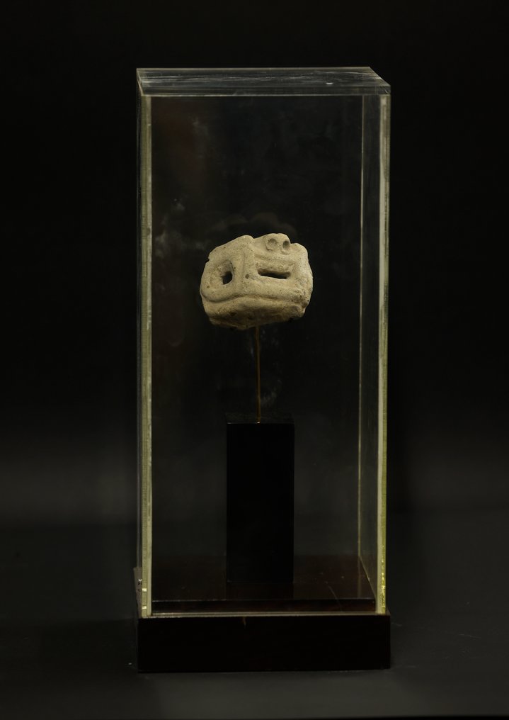 Precolombina Tumaco La Tolita-sculptuur, met Spaanse exportlicentie. Standaard en urn inbegrepen. - 6 cm #2.1