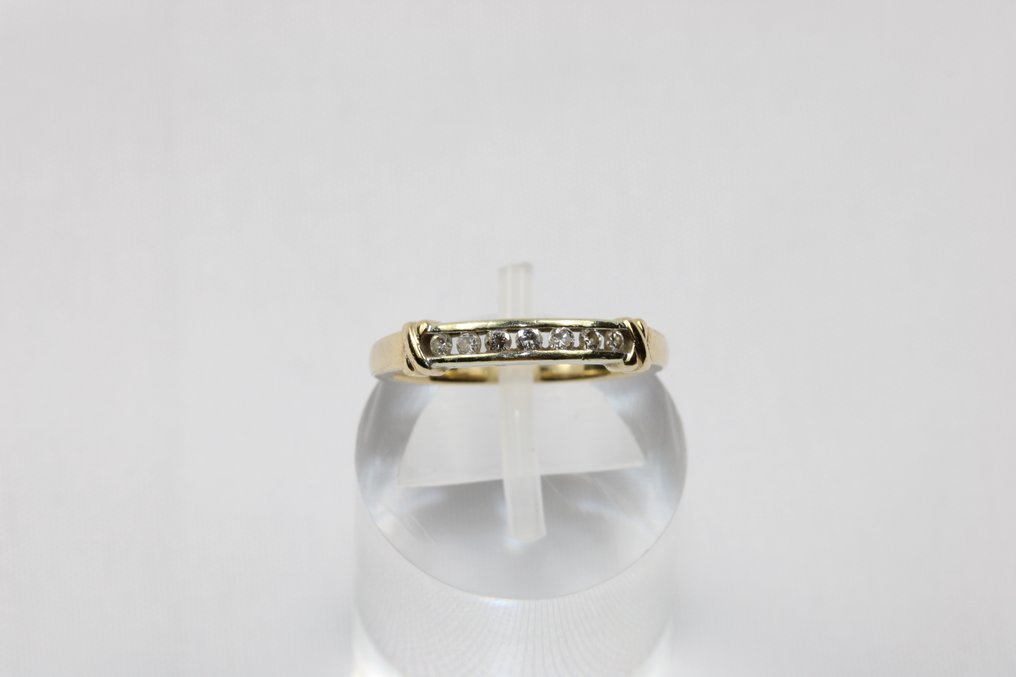Ring - 14 kt Gult guld -  0.14 tw. Diamant  (Natural)  #2.1
