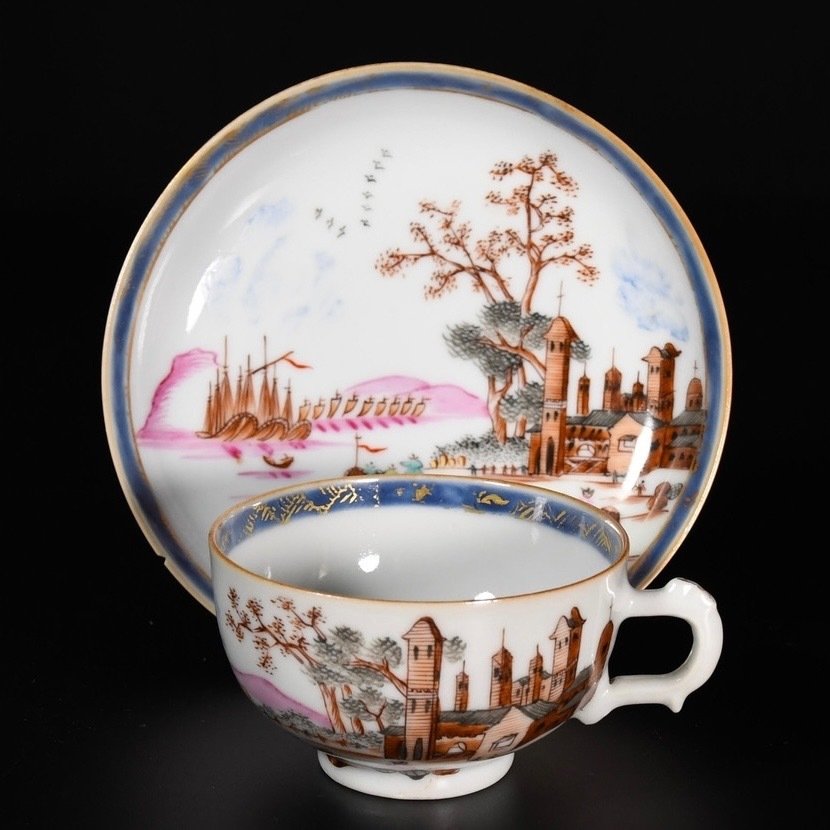 Kuppi ja aluslautanen - Tasse et sa soucoupe en porcelaine décorée dans le style de Meissen - Posliini #1.1