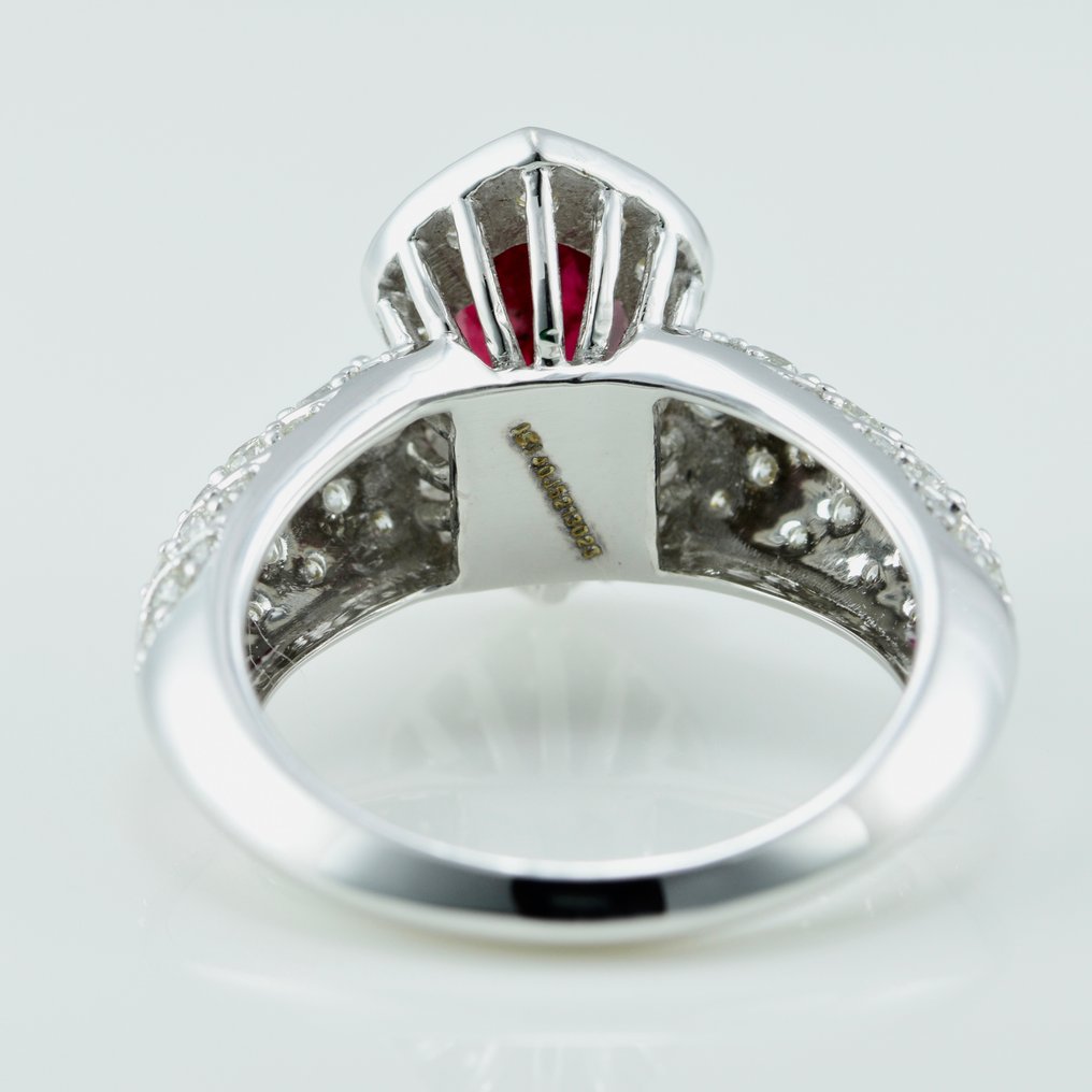 Pierścionek - 14-karatowe Białe złoto -  2.26ct. tw. Rubin - Diament - Brak ciepła Pierścień z czerwonym rubinem #3.2