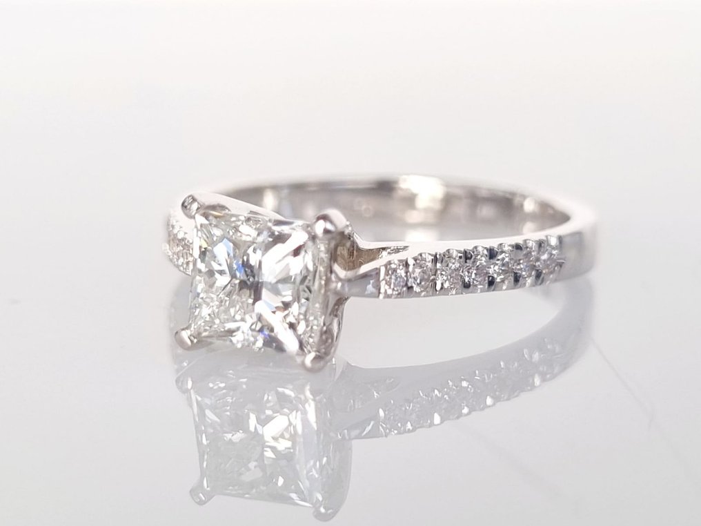 Pierścionek zaręczynowy Białe złoto Diament  (Naturalny) - Diament #3.1
