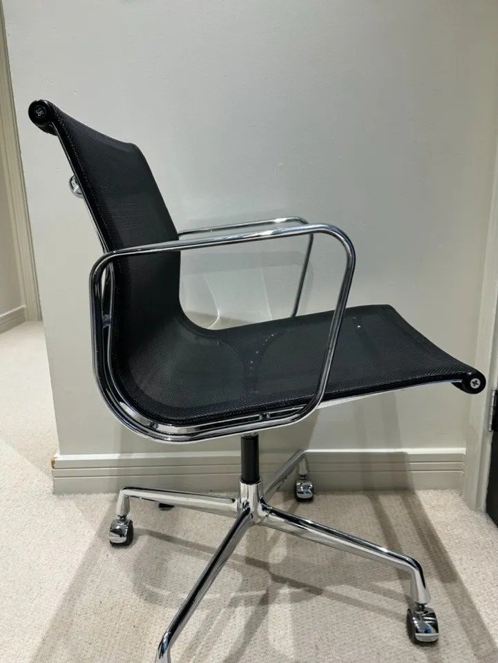 Vitra - Charles & Ray Eames - Fauteuil - Maille EA 108 - Métal, Engrener #1.2