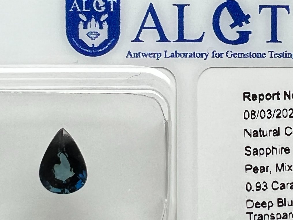 Blå Safir  - 0.93 ct - Antwerp Laboratory for Gemstone Testing (ALGT) #3.1