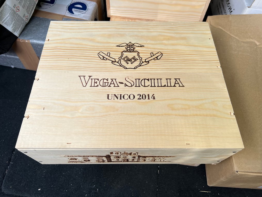 2014 Vega Sicilia Único - Ribera del Duero Gran Reserva - 3 Flasker (0,75 L) #1.1