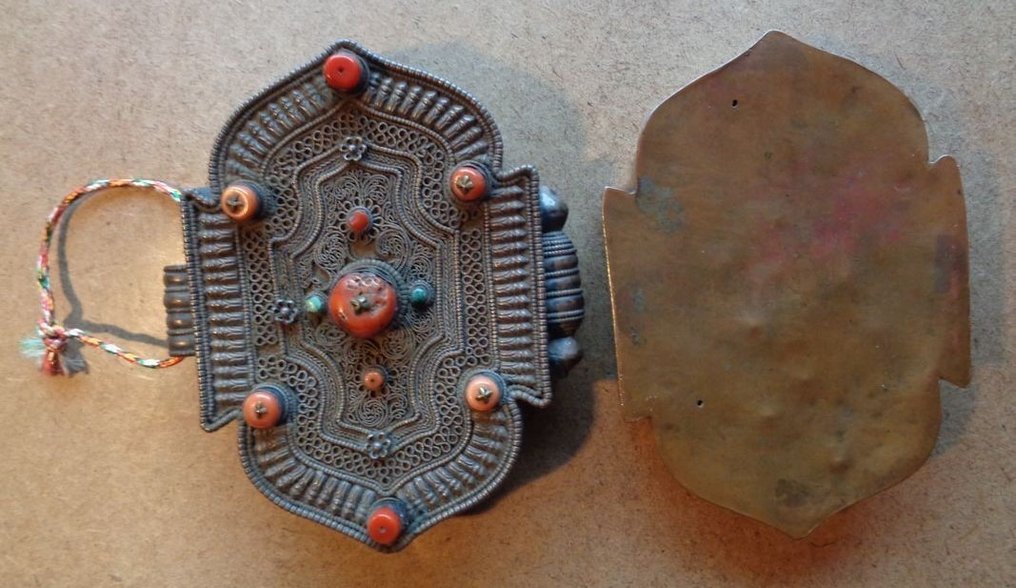 Caja grande de amuleto Gau - Tíbet - finales del siglo XIX - principios del XX #3.1