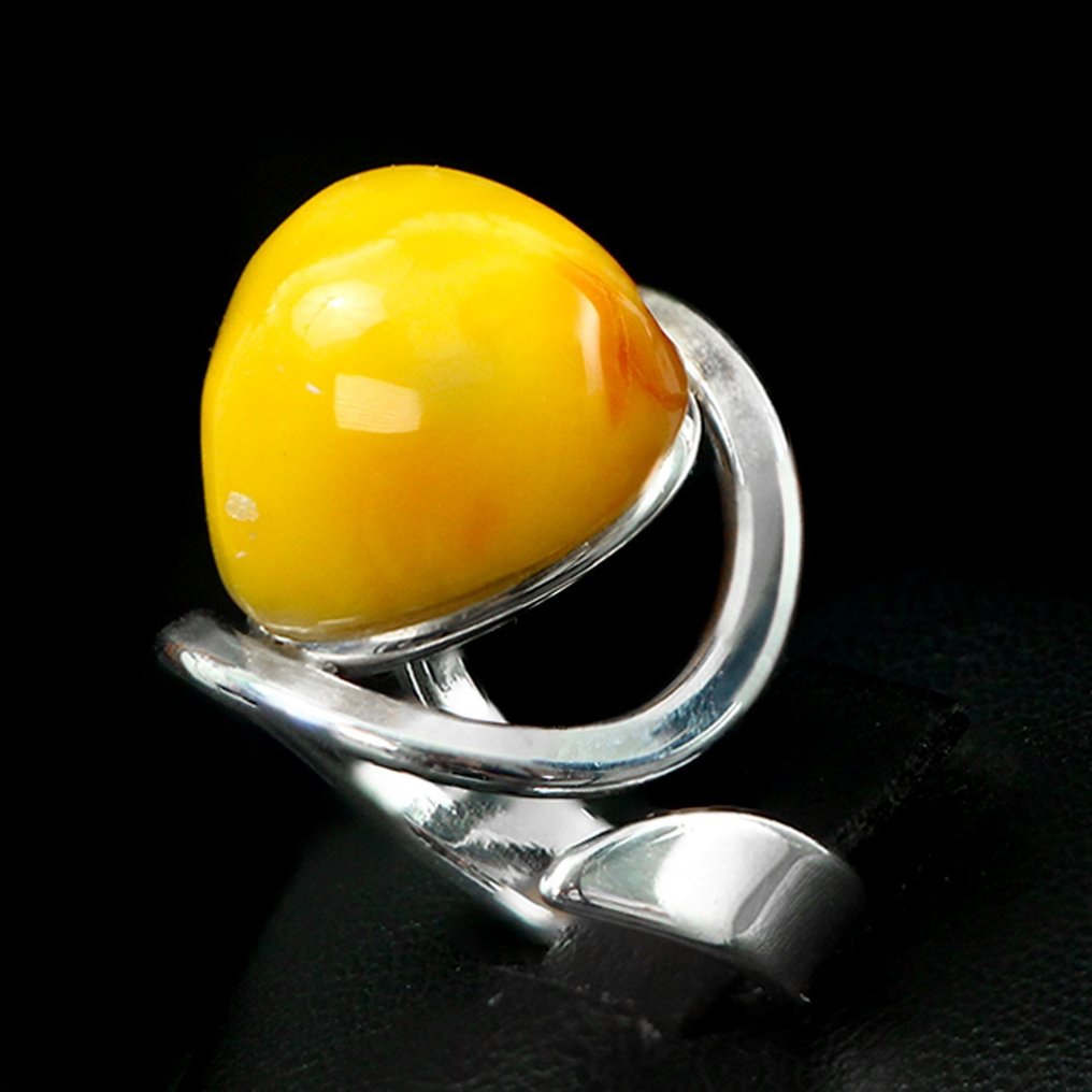 镶有黄色琥珀宝石的戒指 - 高度: 31 mm - 宽度: 21 mm- 7 g #2.1
