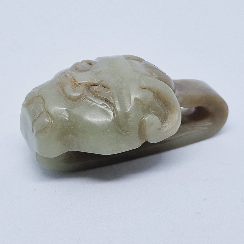 Ásia Ocidental Jade Fivela de cinto com cabeça de divindade meio humana e meio animal - 56 mm #1.1
