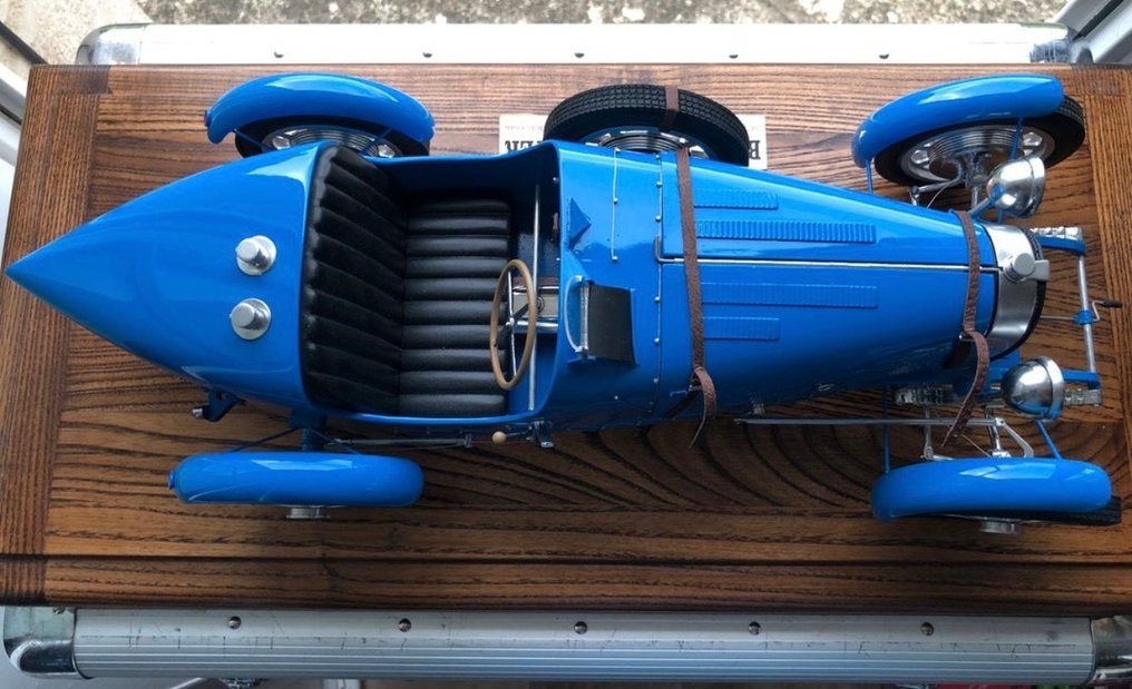 Gyűjtemény - Bugatti - T51 Roadster  1/8 - 2000 #3.2