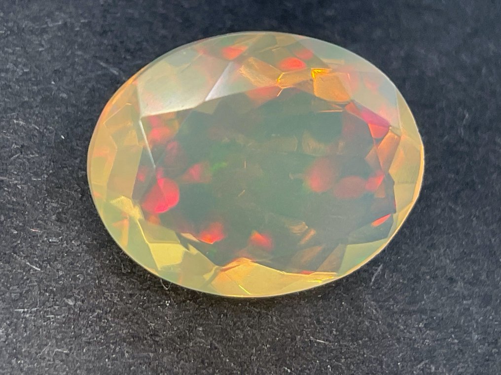light orange + Play of Color Crystal opal - 2.07 ct #2.1