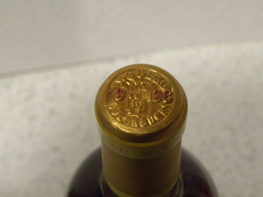 1996 Château d'Yquem - Sauternes 1er Cru Supérieur - 1 Bottle (0.75L) #3.2