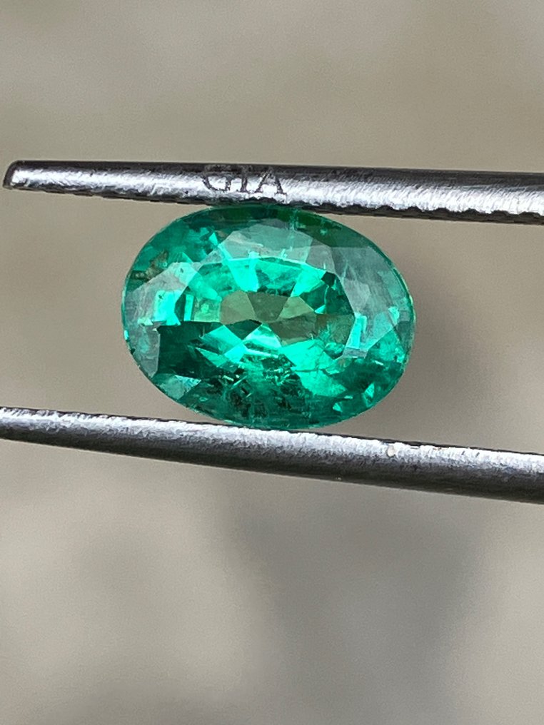 1 pcs Green Emerald - 1.27 ct #1.2
