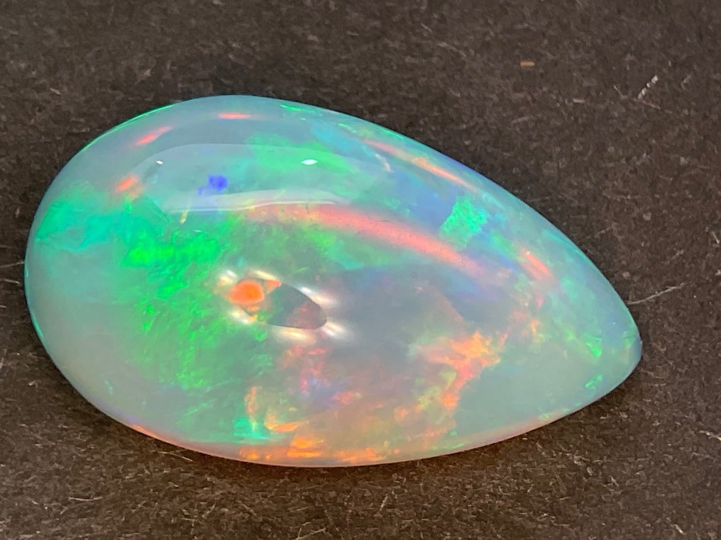 Qualité des couleurs fine + Blanc (Orangé) + Jeu de couleurs (Vif)f Opale de cristal - 7.32 ct #3.1