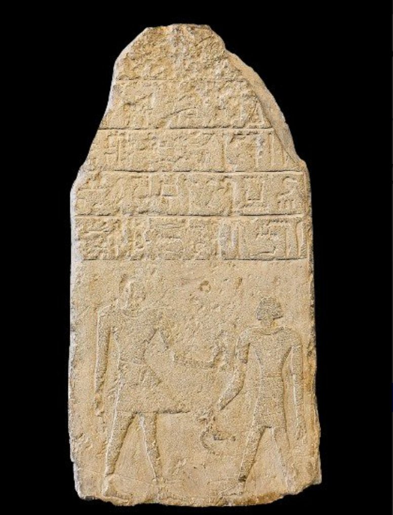 Ancient Egypt, Middle Kingdom Limestone Hieroglyphic stele. Stele for Khnum-Hotep. Controller of the Pharaoh's sacrificial tables - 40 cm #1.0