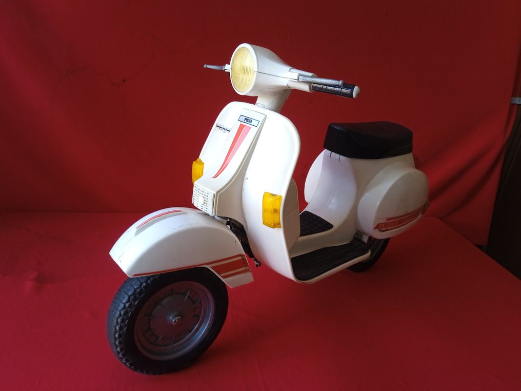 PEG PEREGO  - Moto-jouet VESPA ELECTRONIC PX 200 - 1970-1980 - Italie #2.1