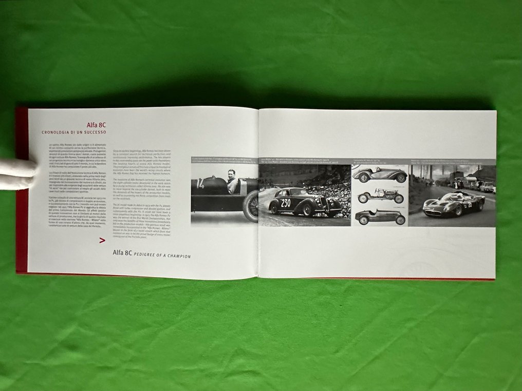 Brochure - Alfa Romeo - 8C Competizione leather owner's catalogue #3.3