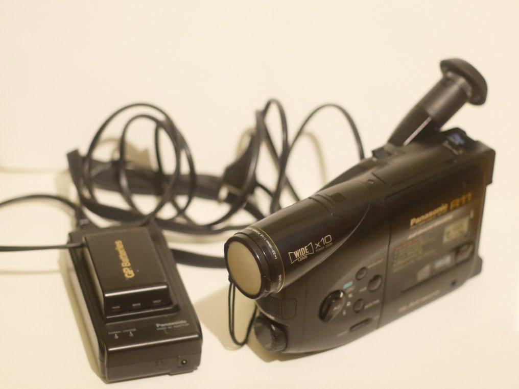 Panasonic dv-r11 Βιντεοκάμερα/καταγραφικό S-VHS-C #1.1