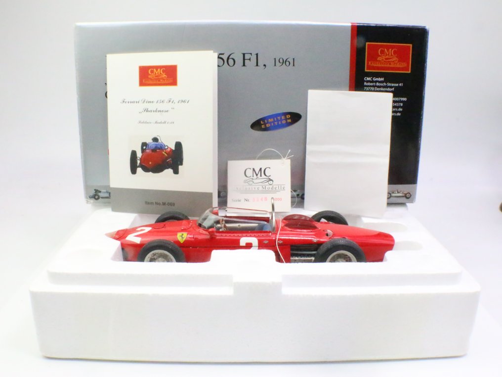 CMC 1:18 - Modellino di auto - Ferrari Dino 156 F1 Sharknose #2 GP Italien, Phill Hill - Assemblato a mano da 1450 parti singole #1.1