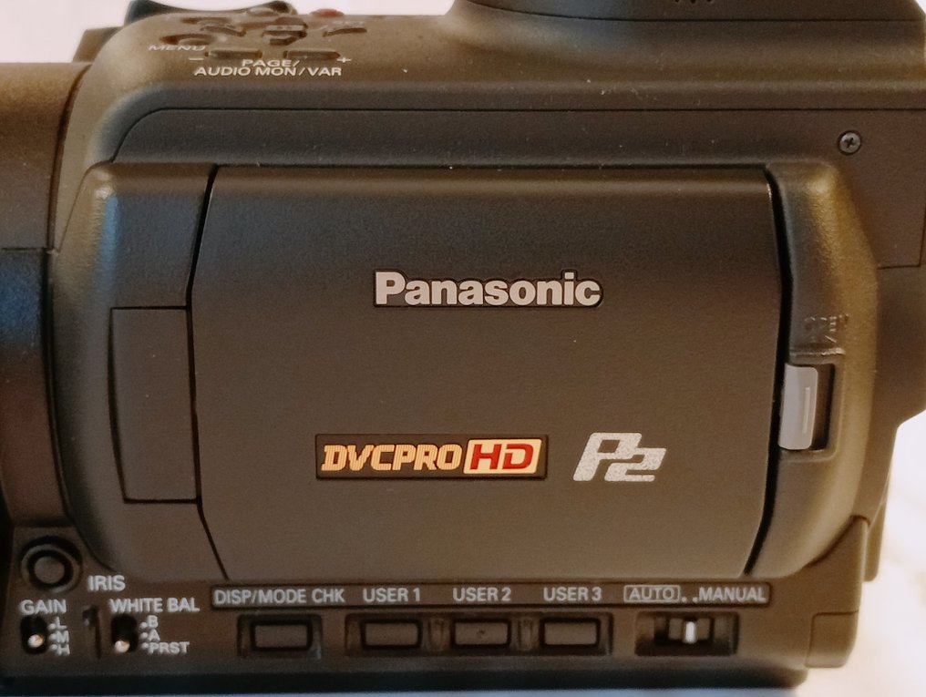 Panasonic DVC-PRO HD P2 AG-HVX200E Caméra vidéo/enregistreur Mini DV-DV #3.2