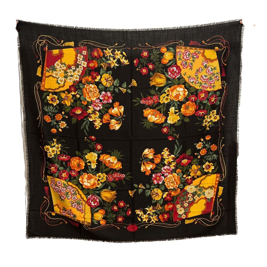 Gucci - Vintage Wool and Silk Large Shawl Maxi Scarf Flowers and Fans - Schal #1.2