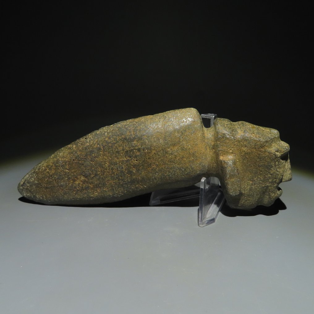 墨西哥韦拉克鲁斯州, 石头 狼牙棒头斧。300 - 600 d.C. 16.2 厘米长。拥有西班牙进口许可证。 #2.1
