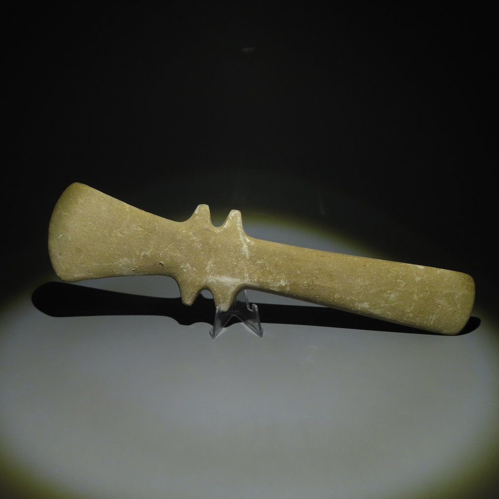 新石器时代 石头 工具。公元前 3000-1500 年。 34 厘米长。 #1.2