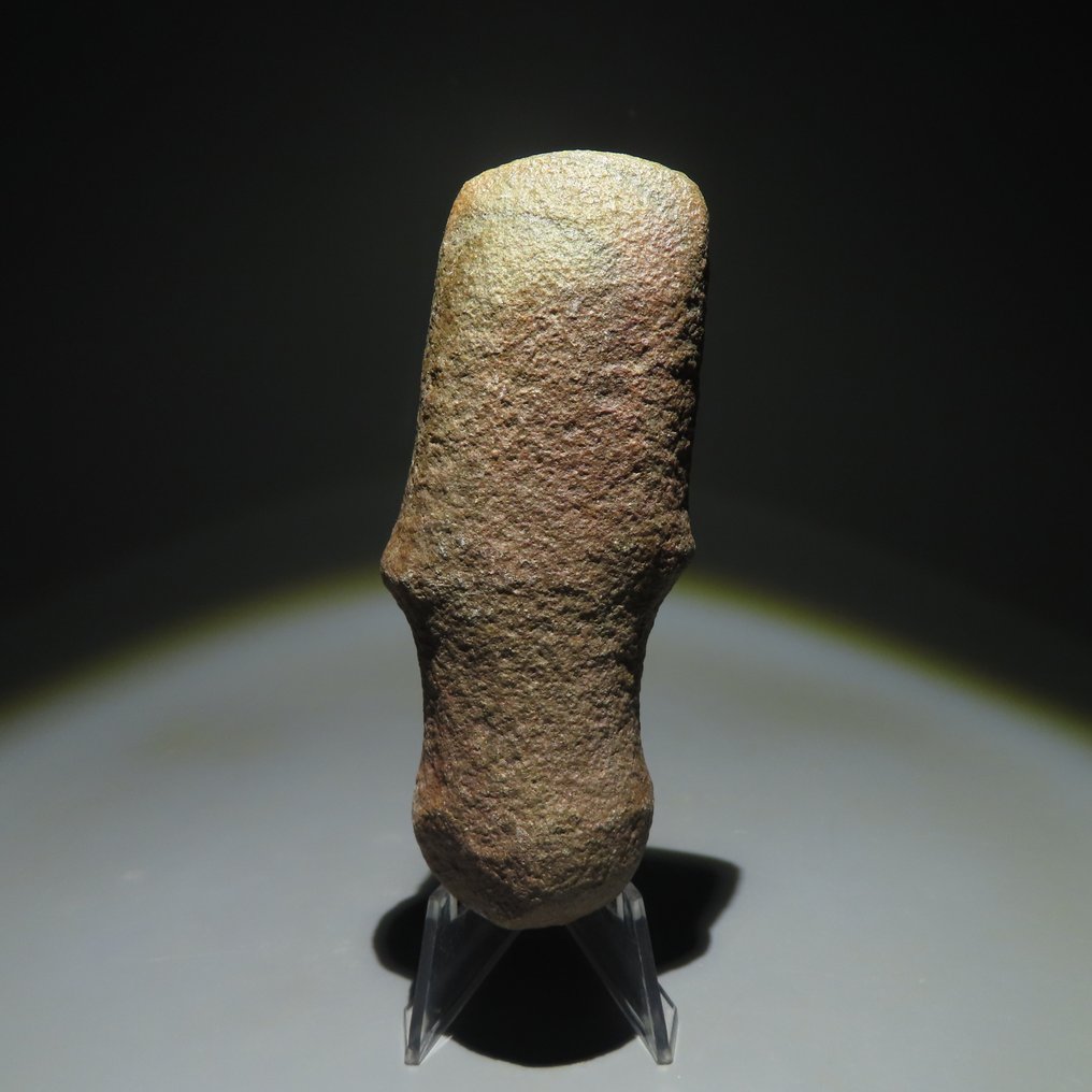 Neolithischen Stein Werkzeug. 3000-1500 v. Chr. 11 cm lang.  (Ohne Mindestpreis) #2.1