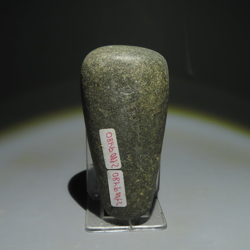 Neolithisch Steen Hulpmiddel. 3000-1500 v.Chr. 9,4 cm L. #2.1