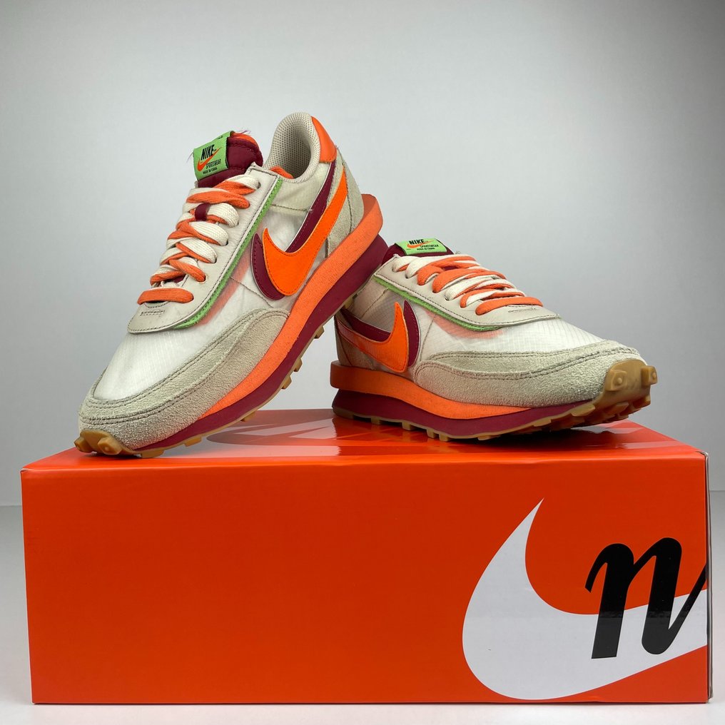 Nike - Sneakers - Maat: Shoes / EU 42.5 #1.1