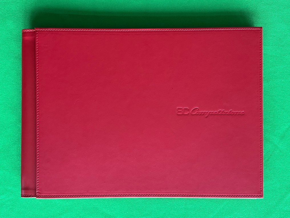 Brochure - Alfa Romeo - 8C Competizione leather owner's catalogue #1.1