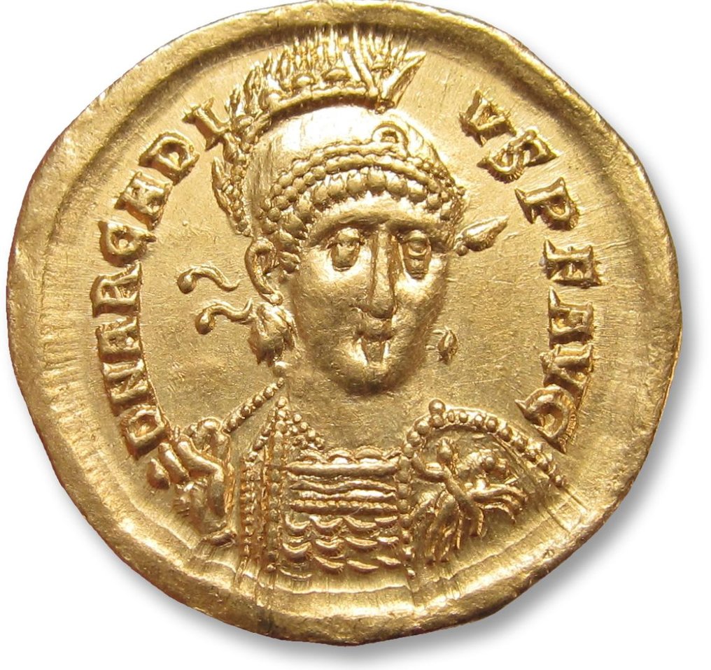 Império Romano. Arcádio (383-408 d.C.). Solidus Constantinople mint, 7th officina (Z) 395-402 A.D. #1.1