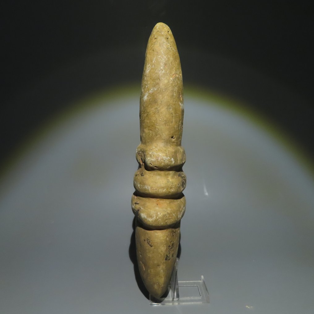 Neoliittinen Kivi Työkalu. 3000-1500 eaa. 31 cm L. Espanjan tuontiluvalla.  (Ei pohjahintaa) #1.2