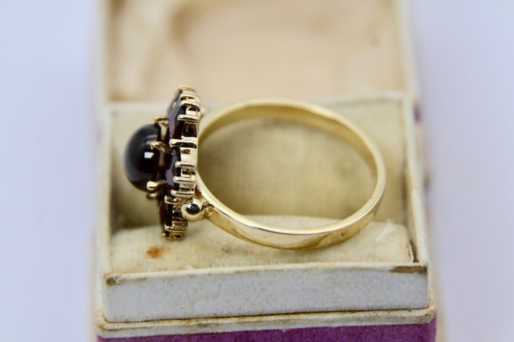 沒有保留價 - Handmade antique ca. 1900 Bohemian roos cut - 訂婚戒指 - 8 克拉 黃金 -  3.60ct. tw. 石榴石 #2.1