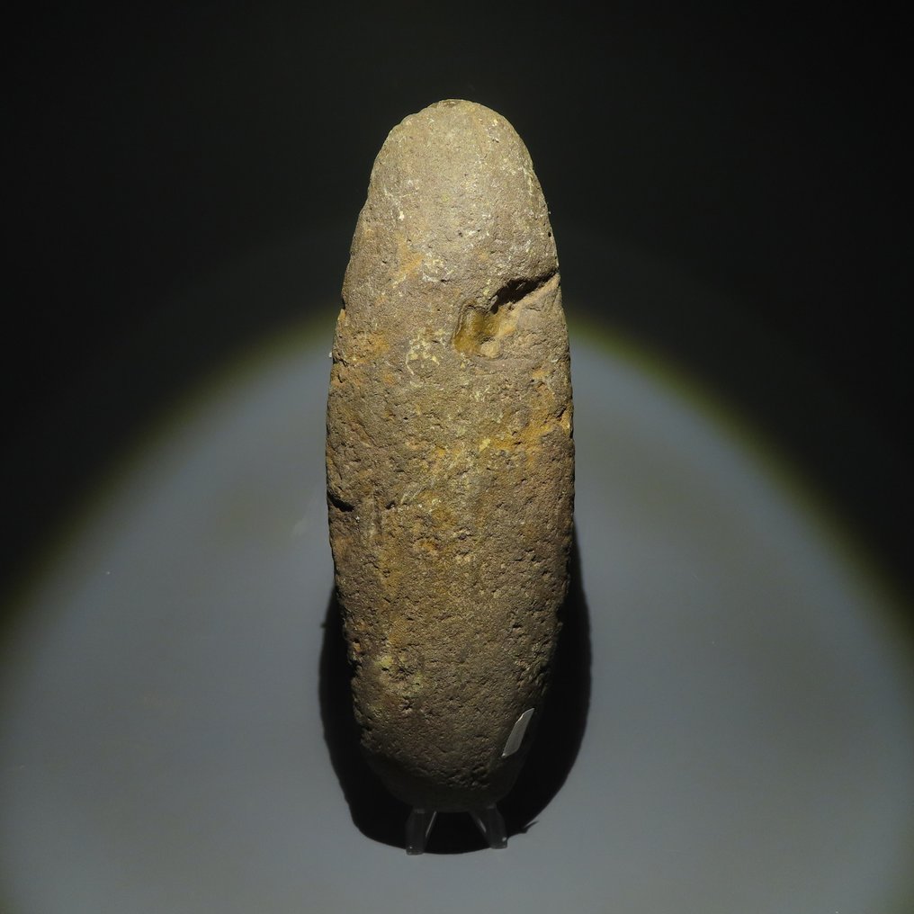 新石器时代 石头 工具。公元前 3000-1500 年。长 25.8 厘米。  (没有保留价) #1.1