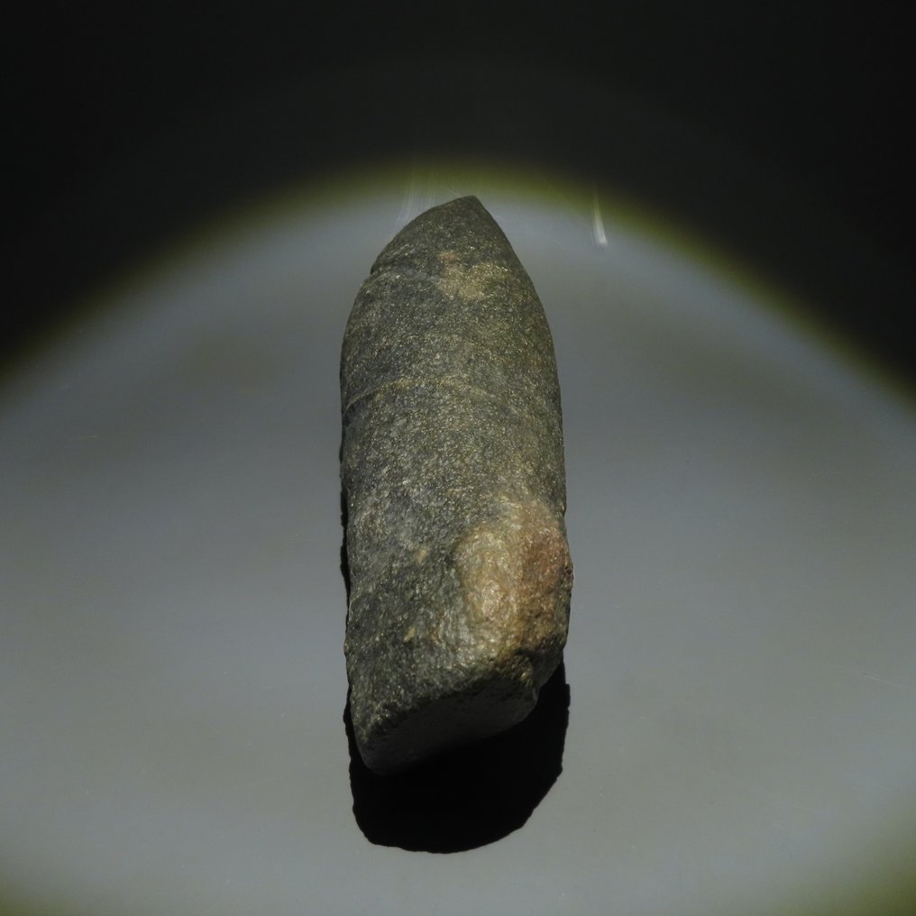 新石器時代 石 無保留工具。西元前 3000-1500 年。 35 公分長。  (沒有保留價) #2.1