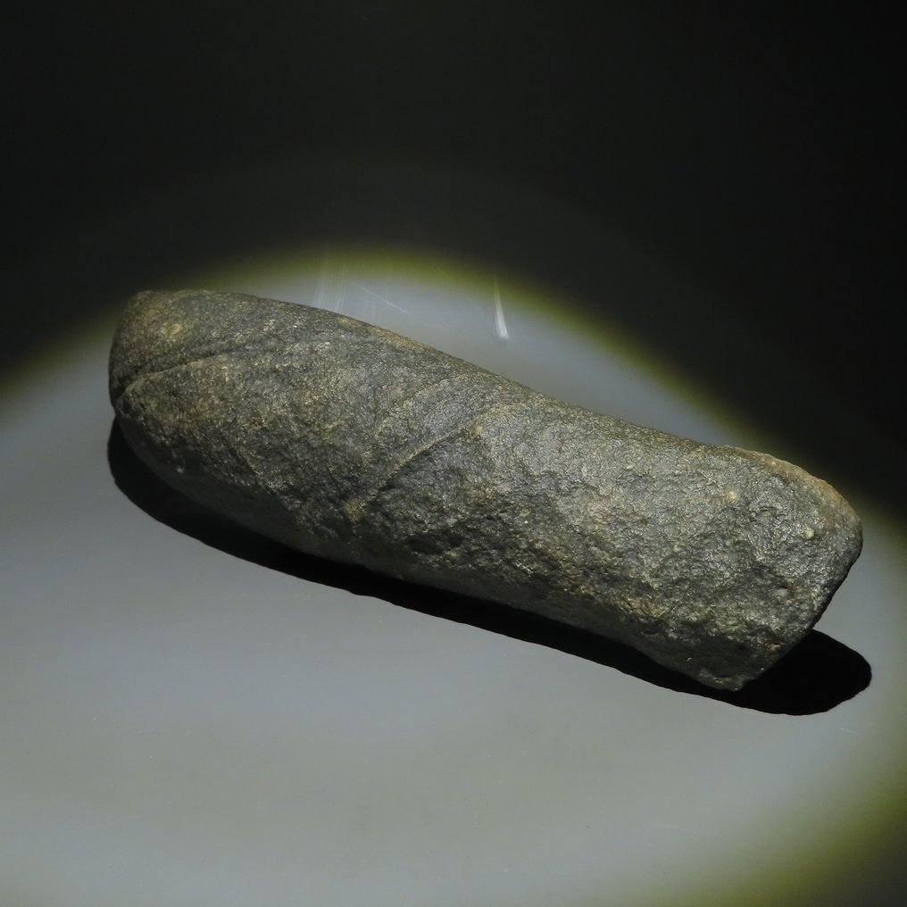 Neolithischen Stein KEIN RESERVEPREIS. Werkzeug. 3000–1500 v. Chr., 35 cm lang.  (Ohne Mindestpreis) #1.2
