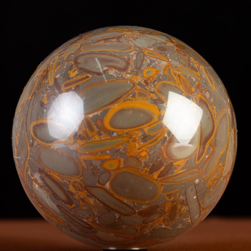 Az agatizált jáspis gömb részlete Ajooba gyümölcs jáspis - Magasság: 96 mm - Szélesség: 96 mm- 1352 g #1.2